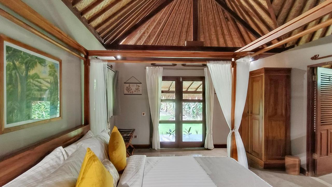 Готель Dalai Tropical Kuta  Екстер'єр фото