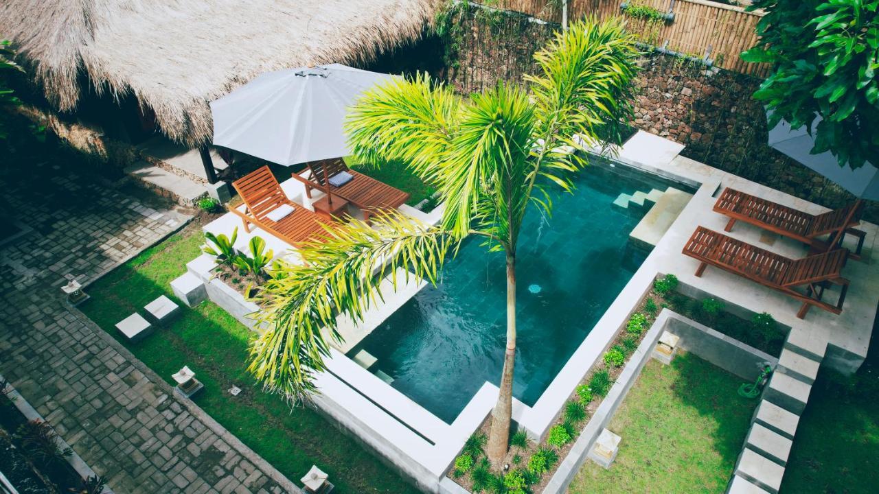 Готель Dalai Tropical Kuta  Екстер'єр фото